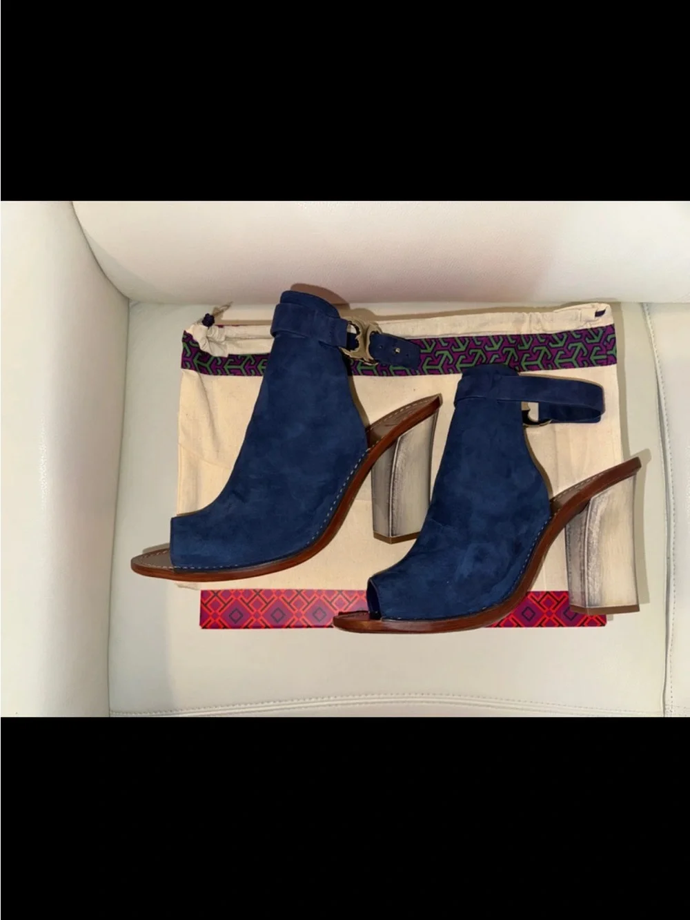 TORY BURCH NAVY SUEDE OPEN TOE BLOCK HEELS